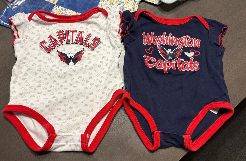Set of two 6/9MO onesies NHL Washington Capitals
